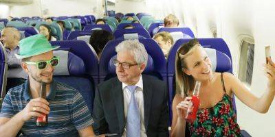 The 7 most annoying things people do on flights, according to airline passengers - insider.com - Usa