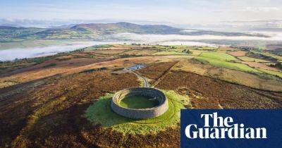 Chieftains, saints and sinners: eight of the best unsung castles and abbeys of Ireland - theguardian.com - Ireland - county Rock