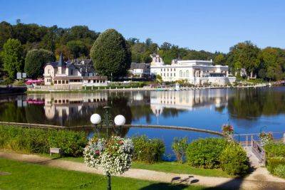 Thermal Baths And Hiking Trails: Visit This French Spa Town In Fall - forbes.com - France - Turkey