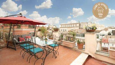 My Favorite Airbnb in Rome: A Two-Bedroom Near Campo de' Fiori With a Rooftop Terrace - cntraveler.com - Italy - city New York - city Rome - city Eternal - city Santa - Vatican