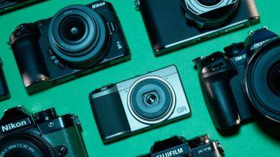 The 9 best digital cameras for travelers, according to National Geographic - nationalgeographic.com