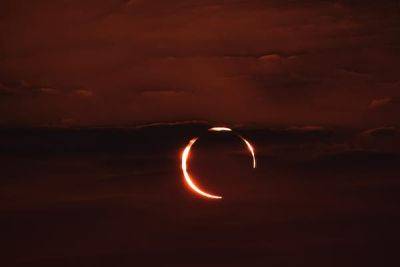 Don't fall in: Here's where to view the "ring of fire" eclipse in the US - lonelyplanet.com - Usa - county Park - Canada - state Nevada - county Dallas - state California - county Forest - state Texas - state Oregon - county Lake - state Utah - state New Mexico - city Albuquerque