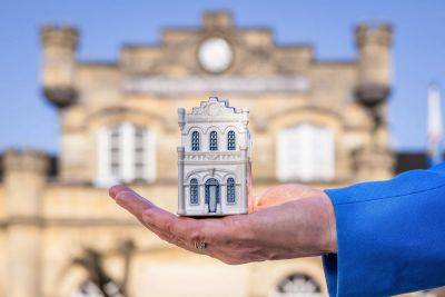 KLM's 104th Delft house collectible is actually a train station - thepointsguy.com - Netherlands - city Amsterdam - New York - state Oregon - city Rotterdam