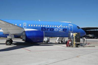 Breeze beefs up presence in Florida and New York with new winter route - thepointsguy.com - New York - Brazil - Mexico - state Florida - county Island - state Connecticut - county Miami - county Long - state New York - city Providence - state Rhode Island - county Palm Beach - Hartford, state Connecticut - state Illinois - city Springfield - county Westchester