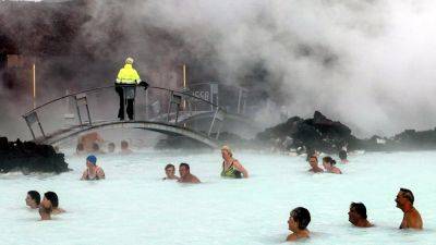 Iceland's Blue Lagoon spa closes temporarily as earthquakes put area on alert for volcanic eruption - euronews.com - Iceland