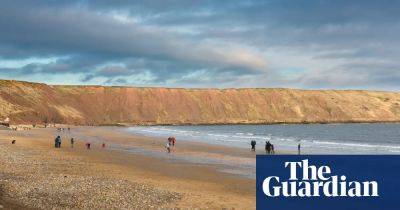 On Yorkshire shores: dinosaurs, birds and beaches on a wild autumn tour - theguardian.com - Netherlands - Britain