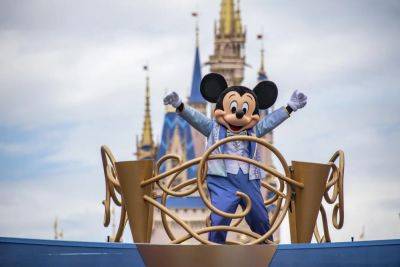 Disney World Adds $40 Billion To Florida’s Economy - forbes.com - county Orange - state Florida - state Oregon - city Oxford