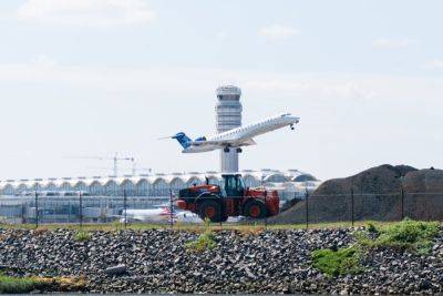 U.S. Air Traffic Controller Shortage Could Last Into the 2030s - skift.com - New York - city New York - state Vermont - city Newark - county Reagan - Washington, county Reagan - city Oklahoma City