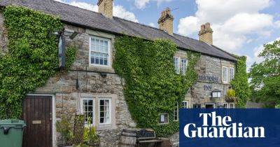 ‘An open fire, the dog snoozing at our feet’: readers’ favourite UK pubs for food - theguardian.com - Poland - Ireland - Britain