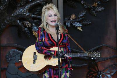 Dolly Parton's Newest Hotel Shows Her Independent Streak - skift.com - state Tennessee