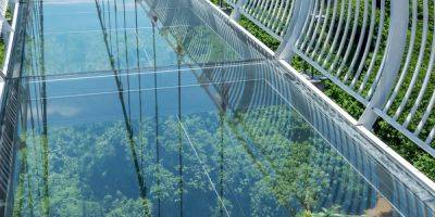 The glass bridge that broke and killed a tourist in Indonesia wasn't even half an inch thick, investigators say - insider.com - China - county Forest - state Arizona - Vietnam - Indonesia - county Pine - city Jakarta