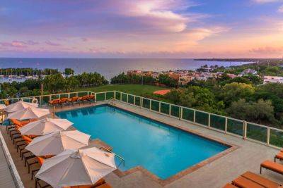 Major deal alert: How to earn 10,000 points per stay at Best Western Hotels and a $100 gift card - thepointsguy.com - Italy - Usa - Canada - state California - county Hill - city Naples, Italy