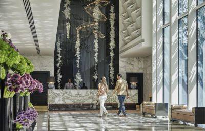 IDEAS: Four Seasons Hotel Abu Dhabi Launches Sustainable Art Project - skift.com - state Indiana - Uae - city Abu Dhabi - county Day