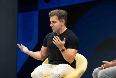 Airbnb’s Brian Chesky is Done With Back to Basics - skift.com - France - Usa - New York - city Los Angeles - city Chicago