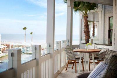 The Perfect San Diego Weekend Starts At The Shore House At The Del - forbes.com - county San Diego