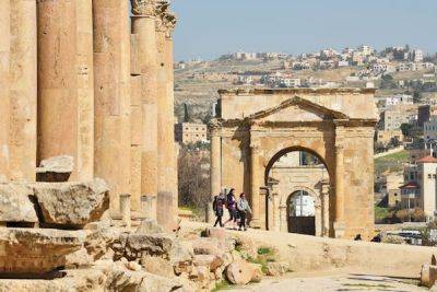 11 top tips for visiting Jordan on a budget - lonelyplanet.com - Los Angeles - Jordan - city Amman