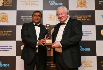 Ex-minister Dr. Mausoom named Travel Personality of the Year at WTA - breakingtravelnews.com - Maldives - city Dubai