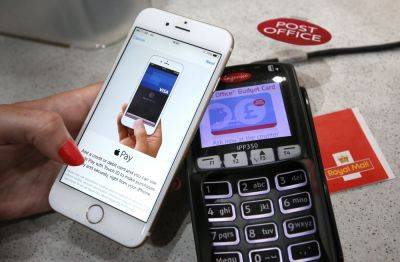 Is it time to ditch your wallet? The pros and cons of mobile payments - thepointsguy.com