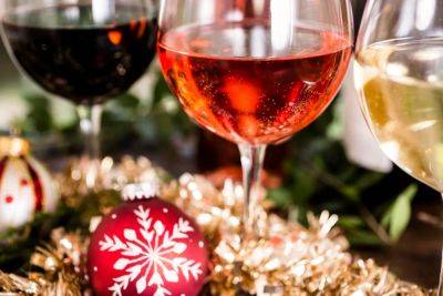 Holiday Gift Guide 2023: The Best Zero-Proof Wines - forbes.com - France - Usa - New York - city Chicago - state Washington