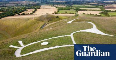 The wonder of Wessex: walking the Ridgeway in Wiltshire and Oxfordshire - theguardian.com - Britain