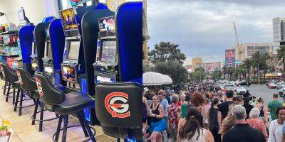 Photos show what it's really like to live in Las Vegas, from grocery-store slot machines to tarantula sightings - insider.com - city Las Vegas - state Nevada - county Reno