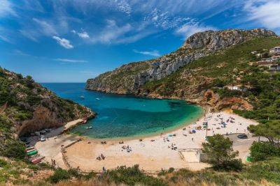 Europe’s Best Beaches, New Summer Hotels And Other Travel News - forbes.com - Spain - Portugal - Australia - Japan - Usa - city London - state Maine - Antarctica - city Tokyo - Montenegro
