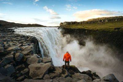 13 of the best hikes in Iceland - lonelyplanet.com - county Hot Spring - Iceland