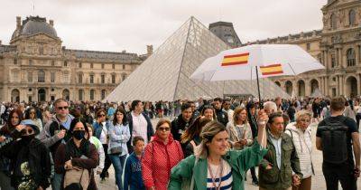 Paris Is Packed in the Summer. Here Are Six Ways to Dodge the Droves. - nytimes.com - France - city Paris