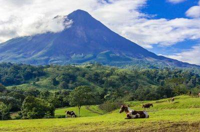 Best Arenal Volcano tours - roughguides.com - county Hot Spring - Costa Rica - city Lagos