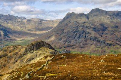 The joys of winter walking in the Lake District - roughguides.com - county Lake