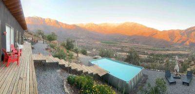 This Airbnb in Chile Offers a Private Hot Tub and Pool Overlooking the Mountains - matadornetwork.com - state Oregon - Chile - city Santiago - county Valley