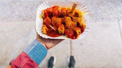 The story behind currywurst, Germany's favourite fast food - nationalgeographic.com - Germany - city Berlin - Britain - Usa