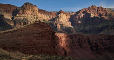 From Below Canyon’s Rim, Finding a New Perspective - nytimes.com - New York - city Phoenix