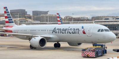 American Airlines passenger describes his terror after his plane descended 18,600ft in 6 minutes and a 'burning smell' filled the cabin - insider.com - Usa - state Florida - Charlotte - state North Carolina