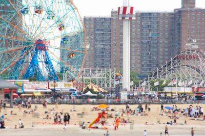 New York City’s best beaches offer great sand and unparalleled people-watching - lonelyplanet.com - New York - Russia - Ukraine - Jersey