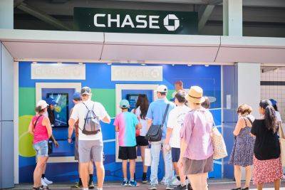 Chase quietly opened reservations for its lounge at the US Open, but there's already a waitlist - thepointsguy.com - Usa