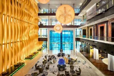 Abu Dhabi Cuts Hotel Fees, Top GCC Wealth Funds – More Middle East Travel News - skift.com - Spain - France - Britain - China - Turkey - Saudi Arabia - Peru - India - Nepal - Uae - city Abu Dhabi - city Dubai - city Riyadh