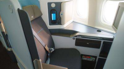 IDEAS: KLM Unveils New Lightweight Business Class Seats - skift.com - Netherlands