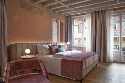 This New Genre of Network Hotel Overlooks Juliet’s Romantic Balcony - skift.com - Italy