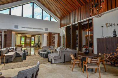 These Luxurious Caribbean Villas Are Ideal For Large Gatherings - forbes.com - Jamaica - county Bay