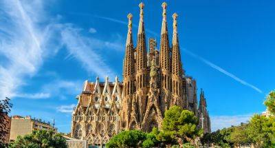 Sleep as Close as You Can Get To La Sagrada Família by Staying at These 7 Barcelona Hotels - matadornetwork.com - Spain