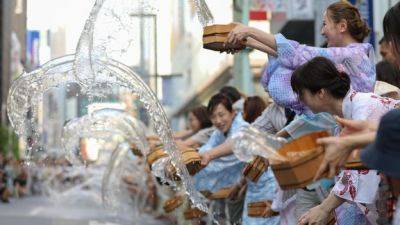 Want to cope with heatwaves? Look to Japan's creative cooling solutions - bbc.com - Japan - China - city Tokyo