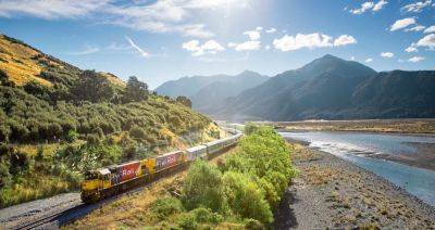 This Is the Most Scenic Train Journey in New Zealand - matadornetwork.com - New Zealand - county Arthur