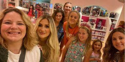 I spent over $2,400 taking my daughter to the American Girl store for her birthday. She had tea with the dolls, got her ears pierced, and I'd 100% do it again - insider.com - Usa - state Michigan