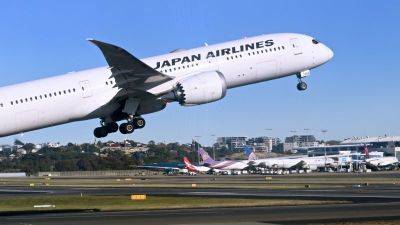 Japan Airlines wants to help you leave your suitcase at home - edition.cnn.com - Japan