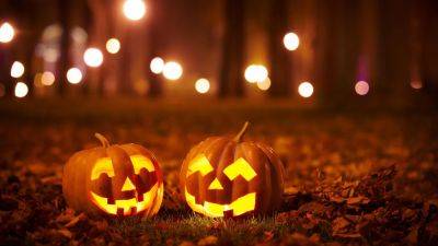 5 Spooky And Fun Fall Activities In Ontario - forbes.com - Canada - county Ontario - city Kingston