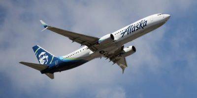 The man whose iPhone fell out of an Alaska Airlines flight says he was sleeping when it happened: 'Next thing I know I'm like oh sh*t, there's a big hole' - insider.com - county Ontario - state California - city Portland - state Alaska - state Oregon