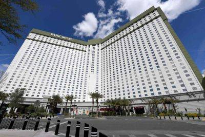 It Just Got More Expensive to Stay at These Las Vegas Hotels - travelandleisure.com - New York - city Las Vegas - city New York