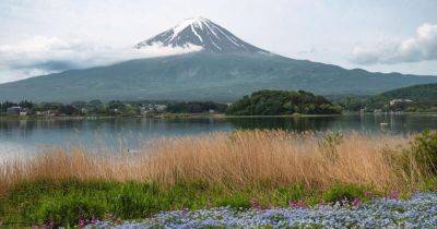 Camera Roll: How to Take Breathtaking Photos of Mt. Fuji - matadornetwork.com - Japan - city Tokyo - county Lake