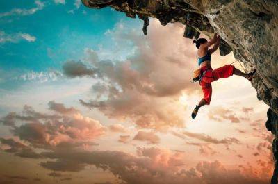 Valentine's Day Gift Guide 2024: The Coolest Pants For Rock Climbing - forbes.com - Greenland